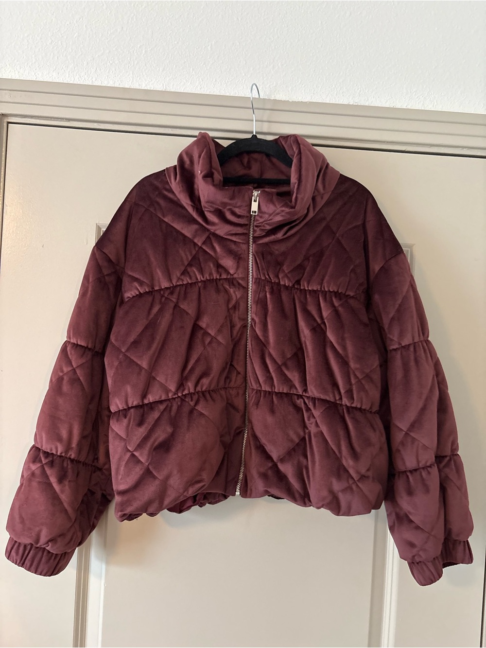 Sadie & Sage Quilted Puffer Jacket - Burgundy